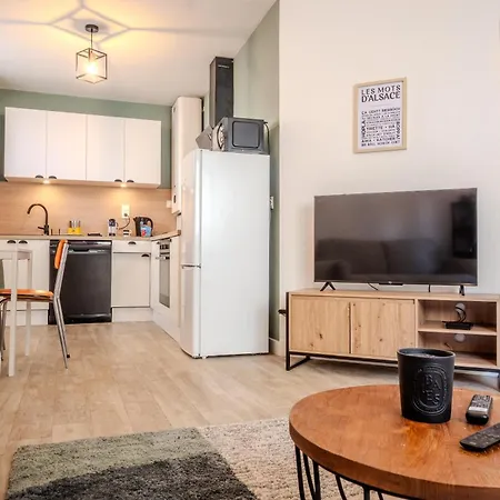 Le Pastel - - Proche Commerces - Cosy - Familial アパート *