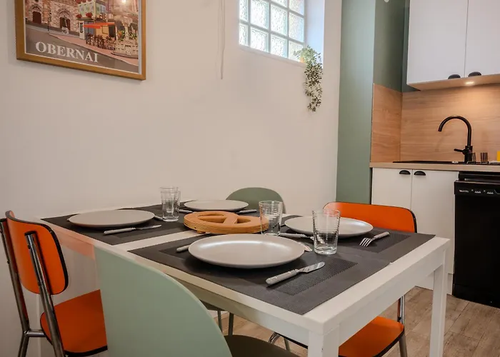 Le Pastel - - Proche Commerces - Cosy - Familial