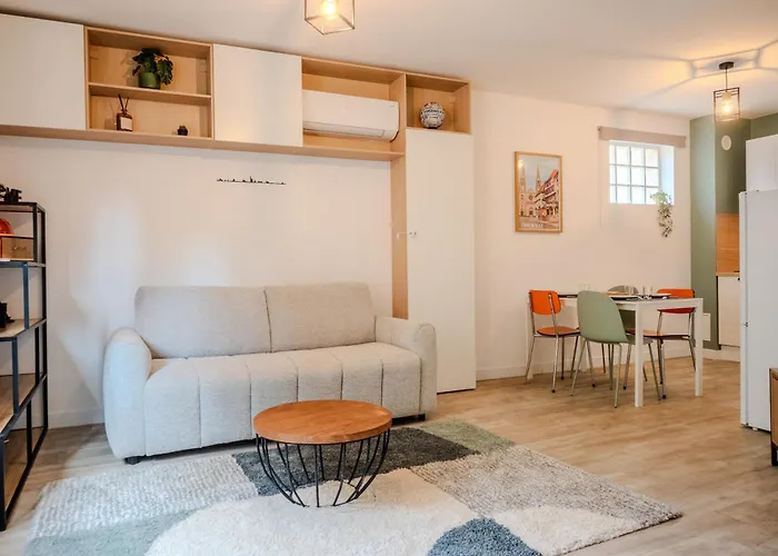 Le Pastel - - Proche Commerces - Cosy - Familial Ομπερναί